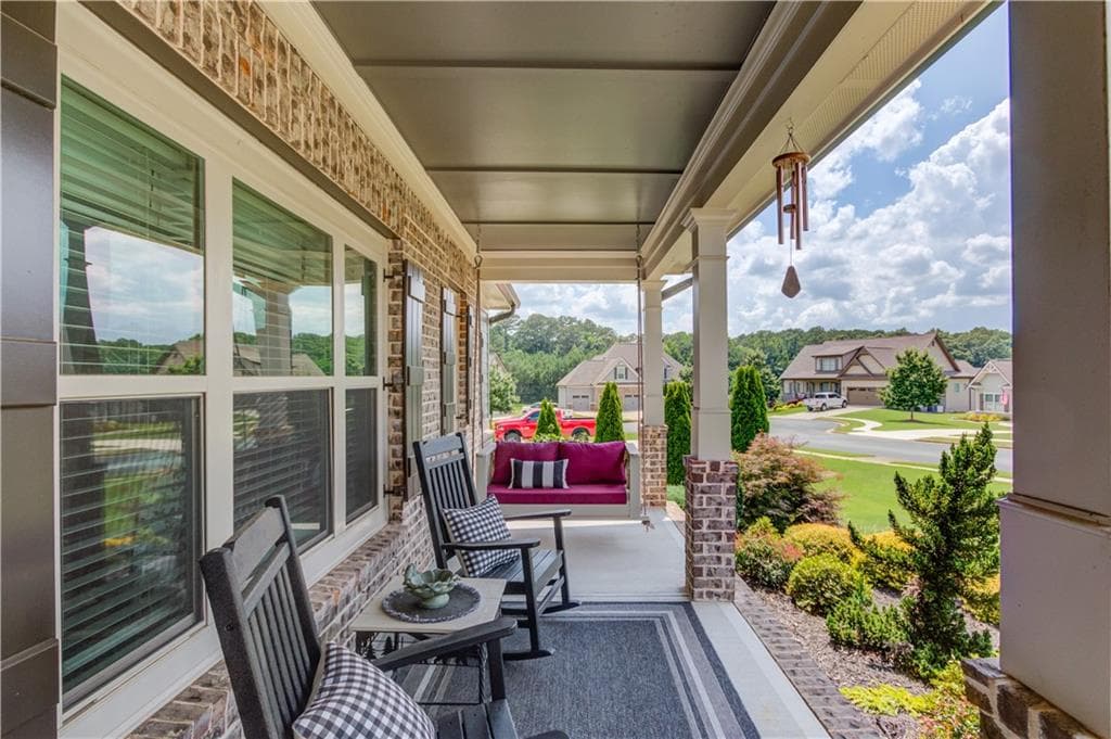 4 bedroom, 4 bathroom, 2,842 sq ft single family residence for sale at 629 Fleeting Court, Monroe, GA 30655 — photo 5