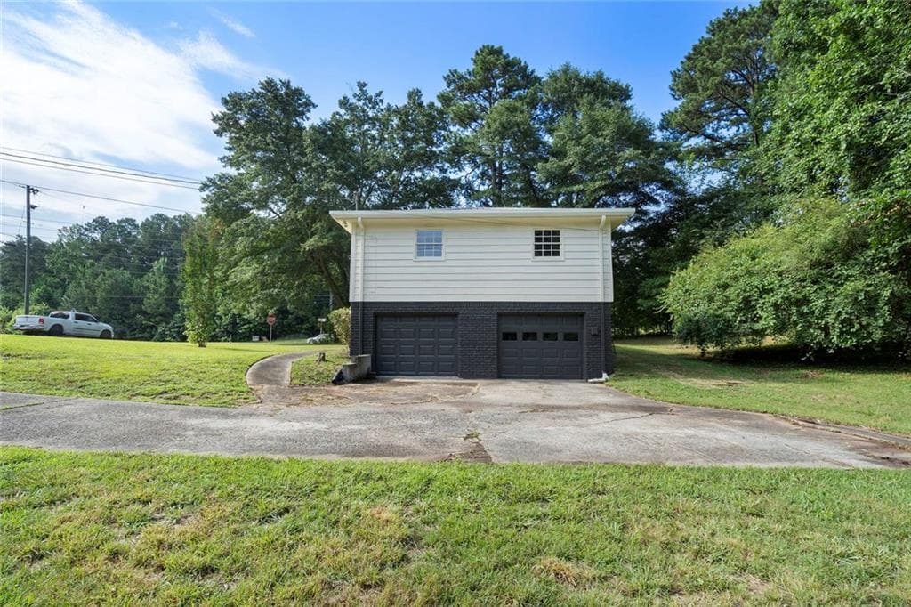 3 bedroom, 2 bathroom, 1,520 sq ft single family residence under contract at 5525 Oak Grove Drive, Acworth, GA 30102 — photo 6