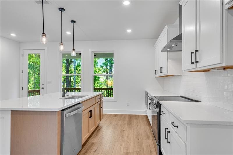 4 bedroom, 4 bathroom, 2,539 sq ft townhouse under contract at 2739 Hallwood Lane, Suwanee, GA 30024 — photo 10