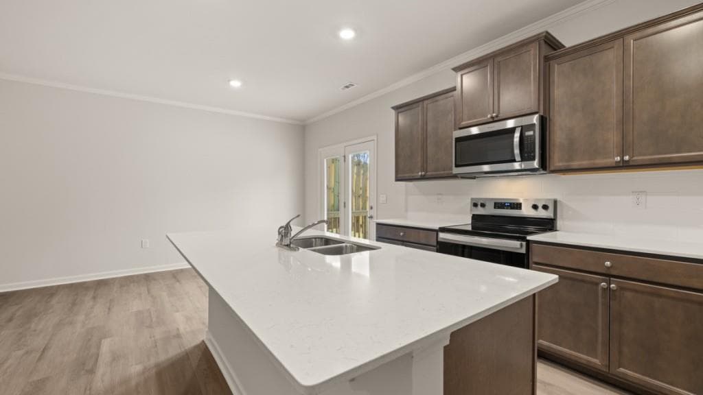 3 bedroom, 3 bathroom, 1,877 sq ft townhouse for sale at 143 Addison Trace, Dawsonville, GA 30534 — photo 6