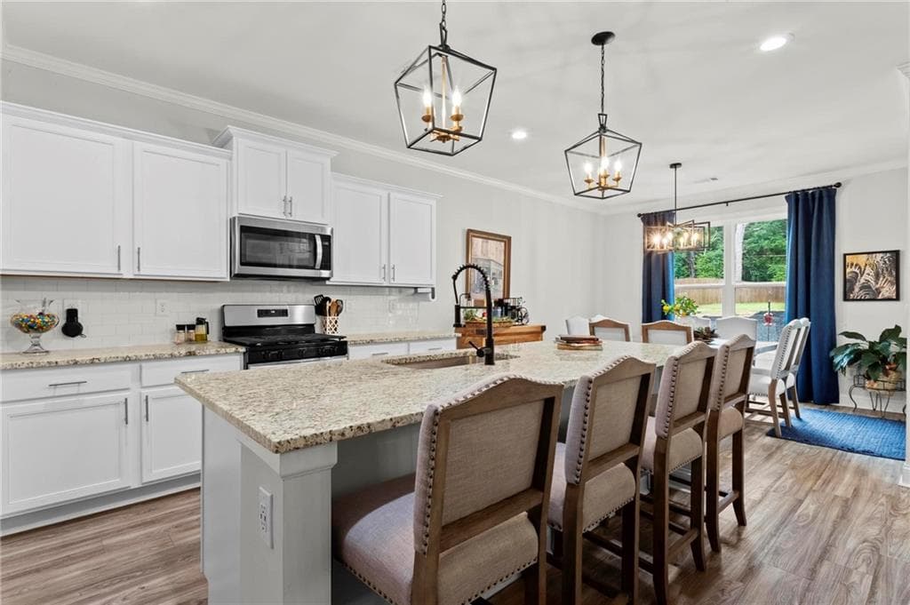 4 bedroom, 4 bathroom, 2,510 sq ft single family residence under contract at 2081 Nunnally Farm Road, Monroe, GA 30655 — photo 10