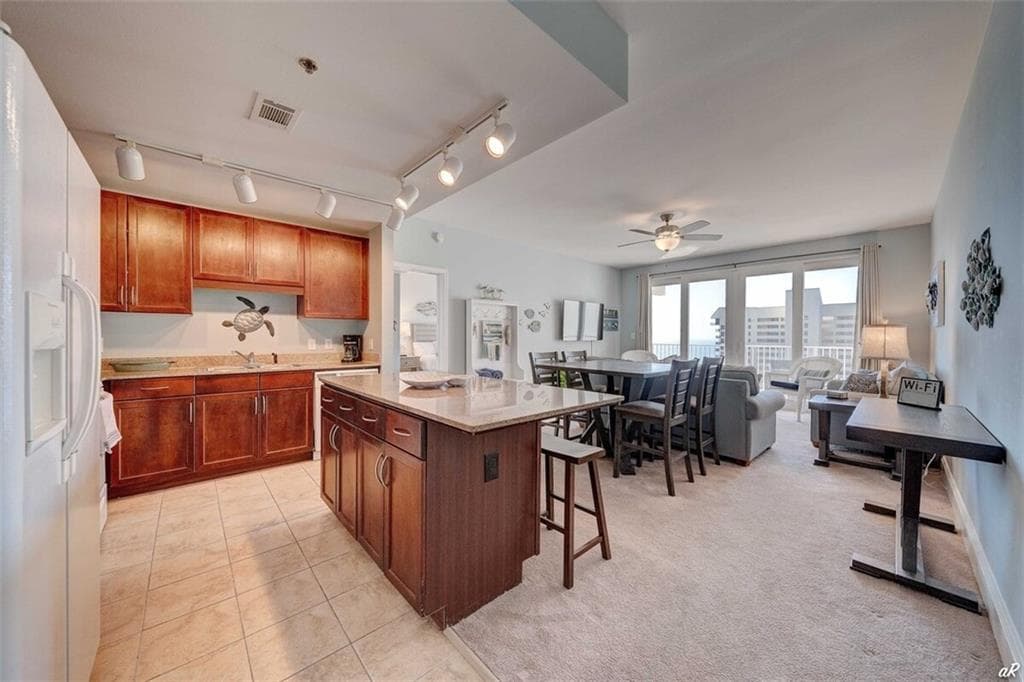 3 bedroom, 2 bathroom condominium for rent at 9860 S South Thomas Drive 711, Panama City, FL 32408 for $2,500 a month — photo 2
