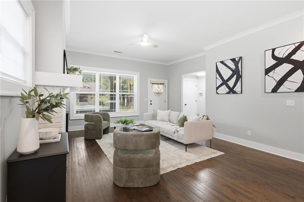 3 bedroom, 2 bathroom, 2,012 sq ft single family residence under contract at 458 W Ontario Avenue, Atlanta, GA 30310 — photo 6
