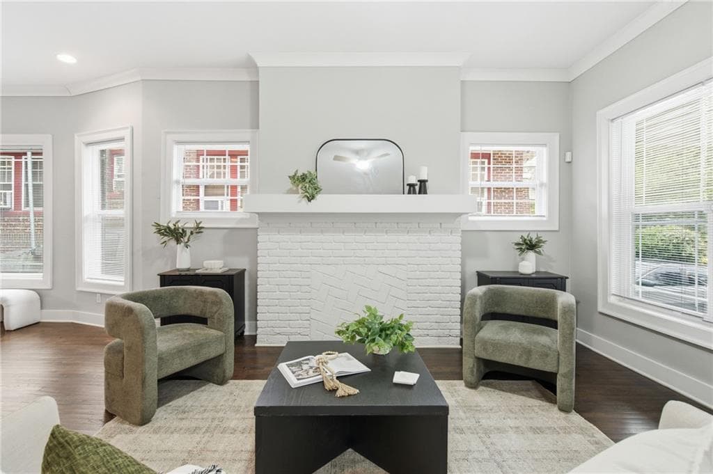 3 bedroom, 2 bathroom, 2,012 sq ft single family residence under contract at 458 W Ontario Avenue, Atlanta, GA 30310 — photo 7