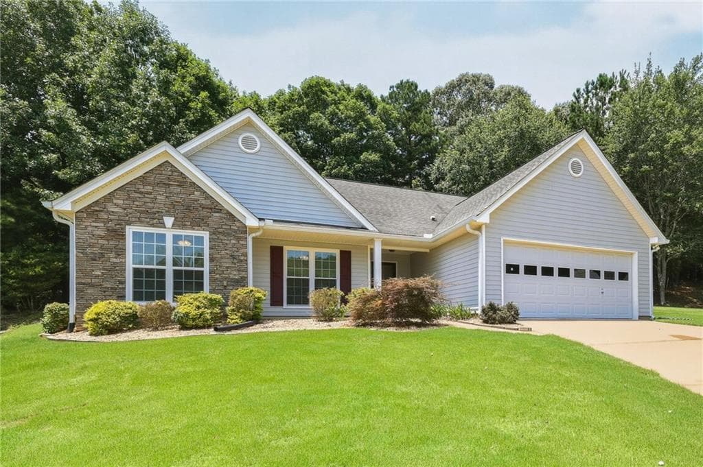 3 bedroom, 2 bathroom, 1,743 sq ft single family residence for sale at 317 Hemington Way, Sugar Hill, GA 30518