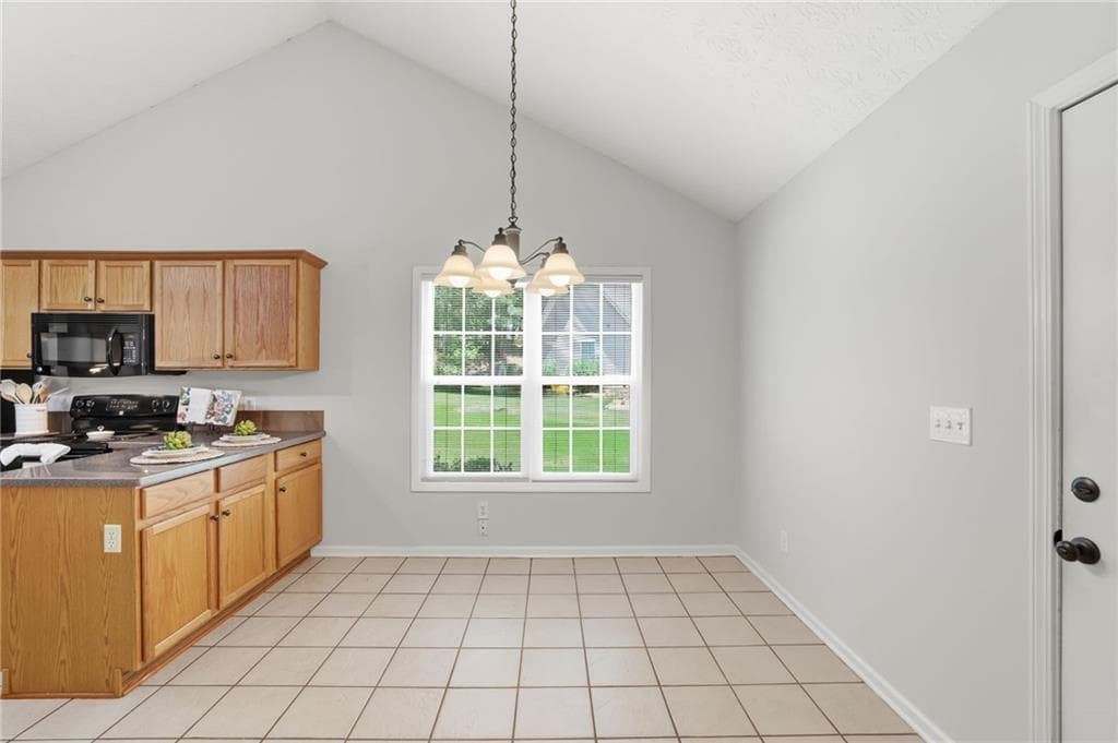 3 bedroom, 2 bathroom, 1,743 sq ft single family residence for sale at 317 Hemington Way, Sugar Hill, GA 30518 — photo 10