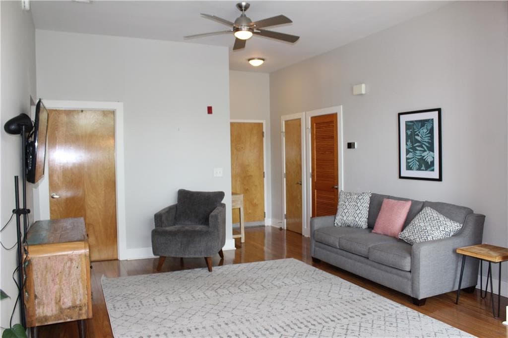2 bedroom, 2 bathroom, 1,026 sq ft condominium under contract at 2630 Talley Street 201, Decatur, GA 30030 — photo 10