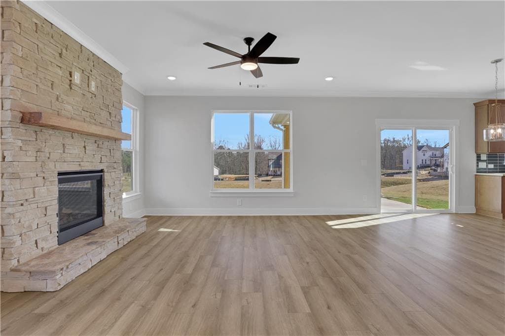 4 bedroom, 3 bathroom, 2,591 sq ft single family residence for sale at 216 Coffee Lane, Hoschton, GA 30548 — photo 9
