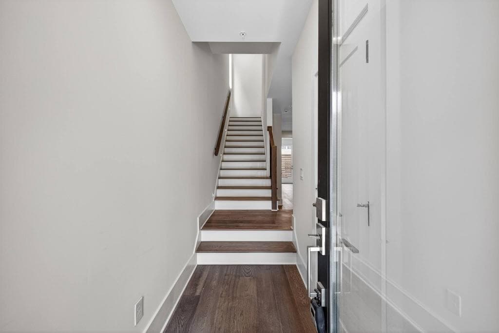 4 bedroom, 5 bathroom, 3,140 sq ft townhouse for sale at 426 Cedar Dust Drive, Decatur, GA 30030 — photo 3