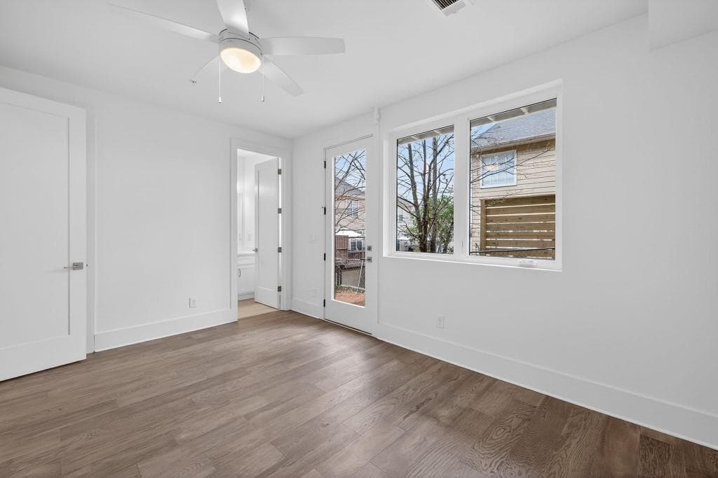 4 bedroom, 5 bathroom, 3,140 sq ft townhouse for sale at 426 Cedar Dust Drive, Decatur, GA 30030 — photo 9