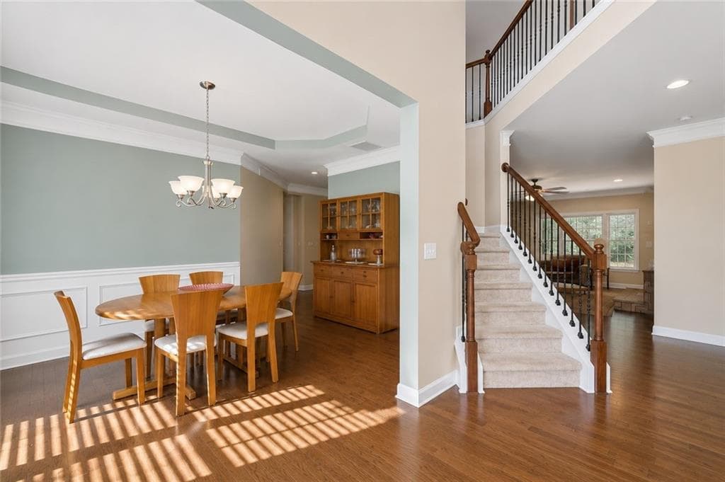 5 bedroom, 4 bathroom, 4,422 sq ft single family residence for sale at 4335 Sanibel Cove, Cumming, GA 30040 — photo 4