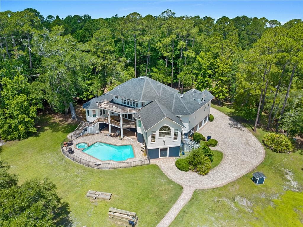 5 bedroom, 5 bathroom, 7,462 sq ft single family residence for sale at 1854 Union Carbide Road, Woodbine, GA 31569 — photo 4