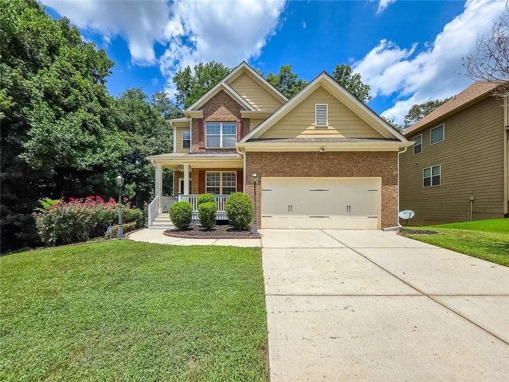 3 bedroom, 4 bathroom, 2,176 sq ft single family residence under contract at 3482 Willow Meadow Lane, Douglasville, GA 30135