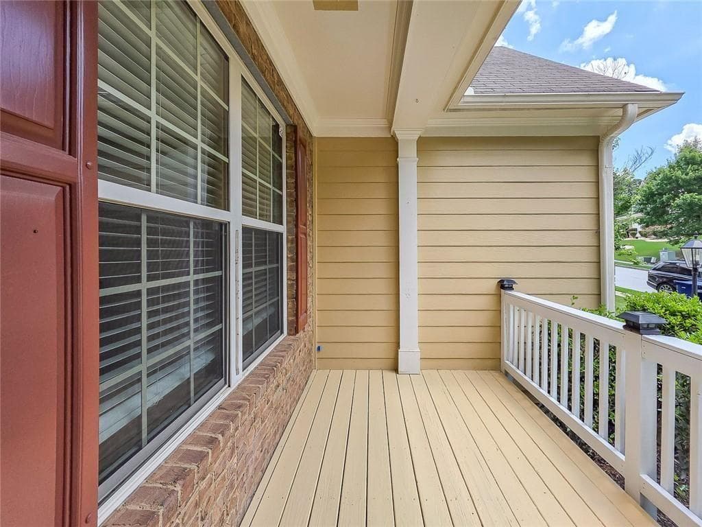 3 bedroom, 4 bathroom, 2,176 sq ft single family residence under contract at 3482 Willow Meadow Lane, Douglasville, GA 30135 — photo 10