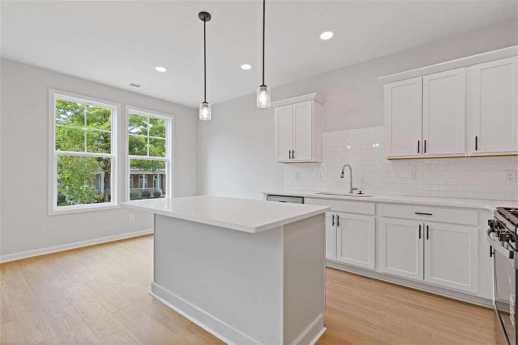 3 bedroom, 3 bathroom, 1,762 sq ft townhouse for sale at 379 Summerville Lane 12, Athens, GA 30606 — photo 8