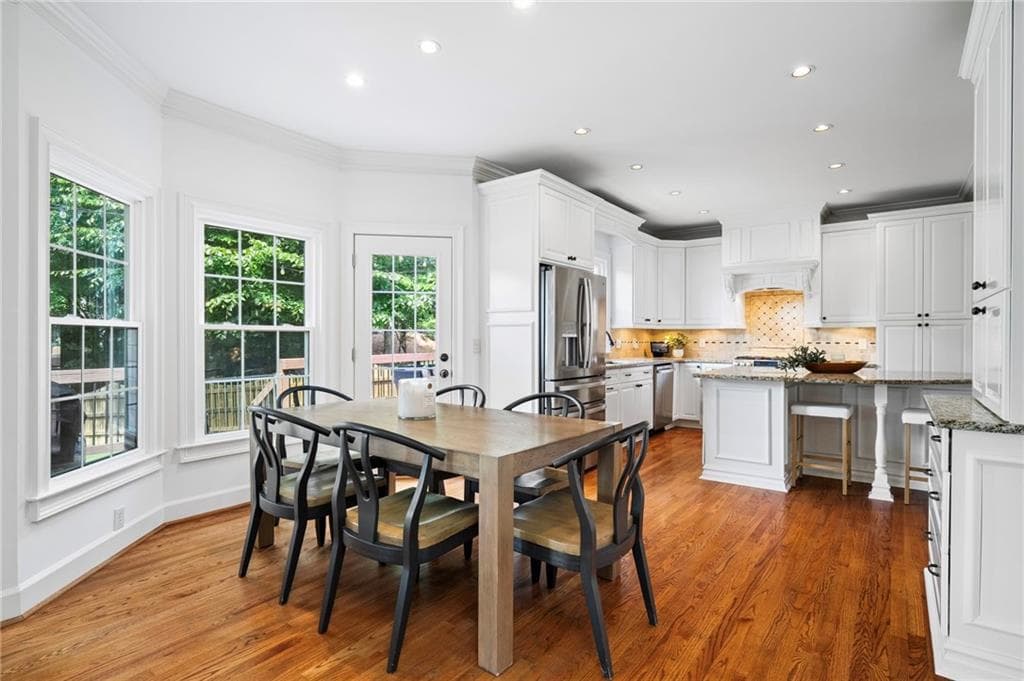 4 bedroom, 5 bathroom, 4,395 sq ft single family residence for sale at 4441 Freeman Road, Marietta, GA 30062 — photo 6