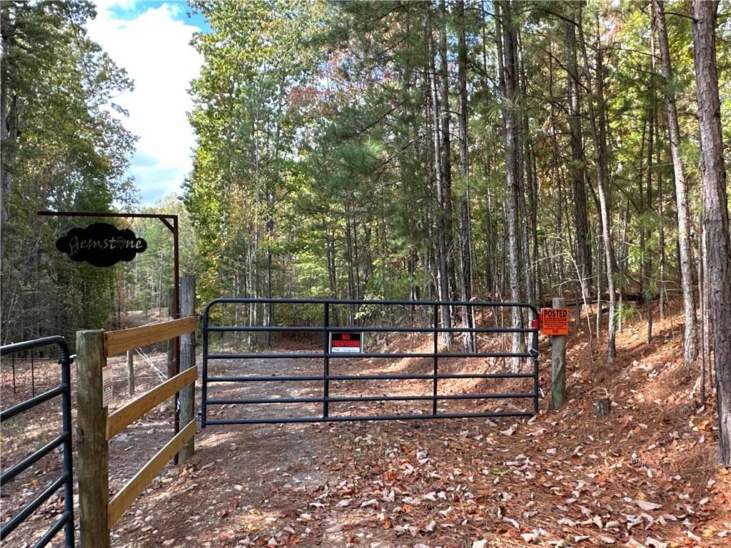 2 bedroom, 2 bathroom, 507 sq ft single family residence for sale at 1806 Browning Road, Rockmart, GA 30153 — photo 2