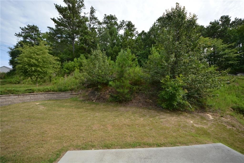 4 bedroom, 3 bathroom, 2,690 sq ft single family residence for sale at 2372 Haliard Way, Lithonia, GA 30058 — photo 5