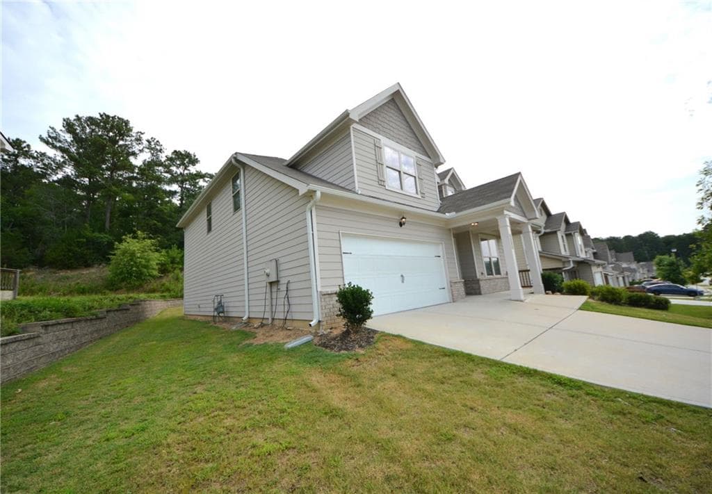 4 bedroom, 3 bathroom, 2,690 sq ft single family residence for sale at 2372 Haliard Way, Lithonia, GA 30058 — photo 7