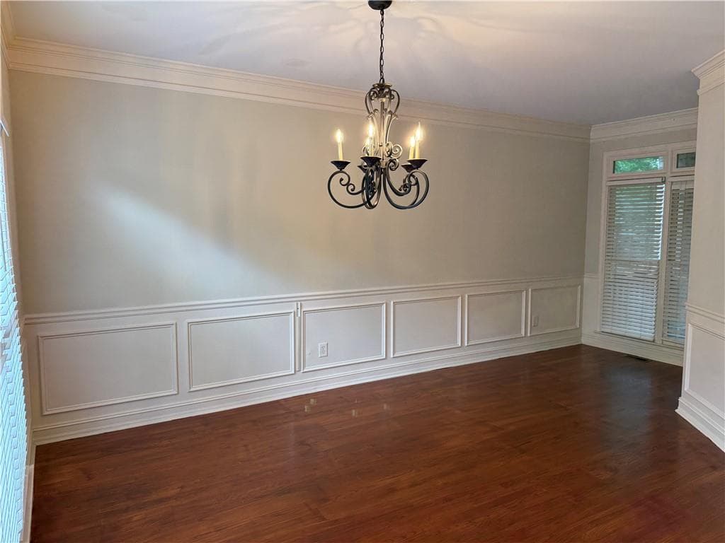 4 bedroom, 4 bathroom, 2,492 sq ft townhouse for rent at 7256 Village Creek Trace, Atlanta, GA 30328 for $3,400 a month — photo 3