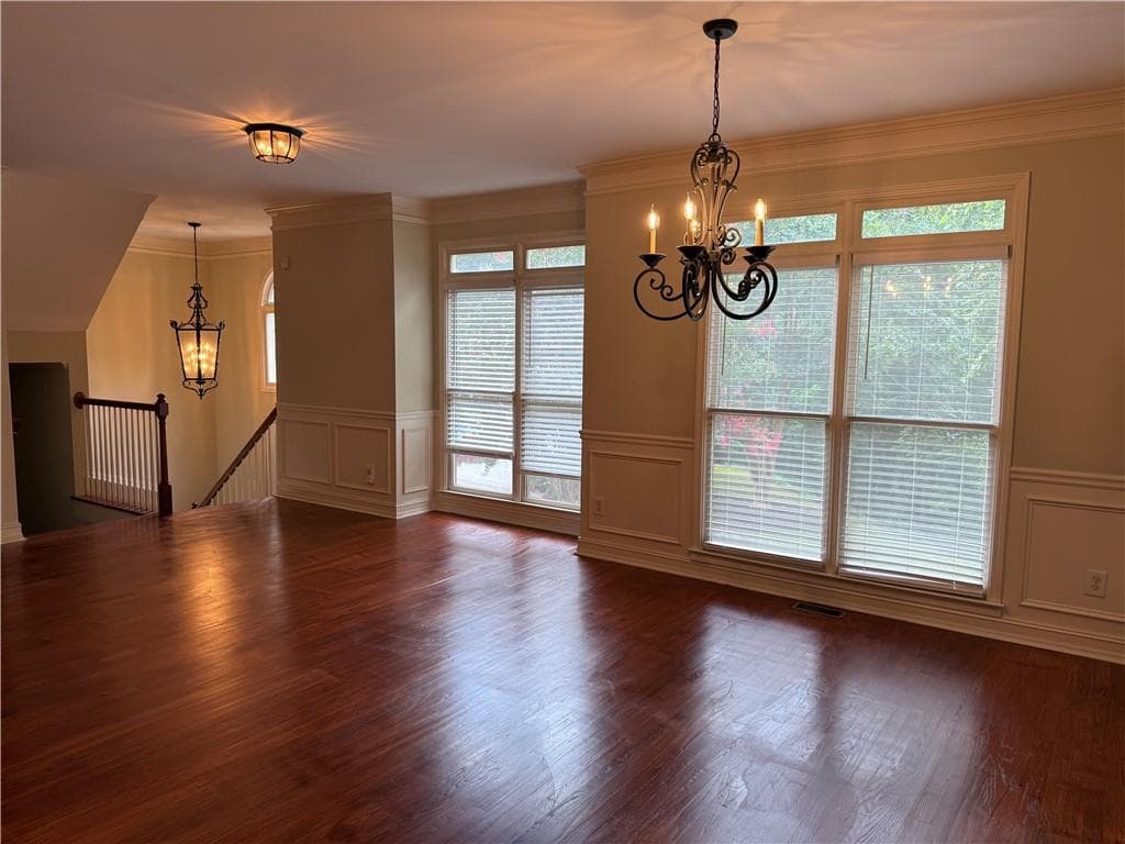 4 bedroom, 4 bathroom, 2,492 sq ft townhouse for rent at 7256 Village Creek Trace, Atlanta, GA 30328 for $3,400 a month — photo 6