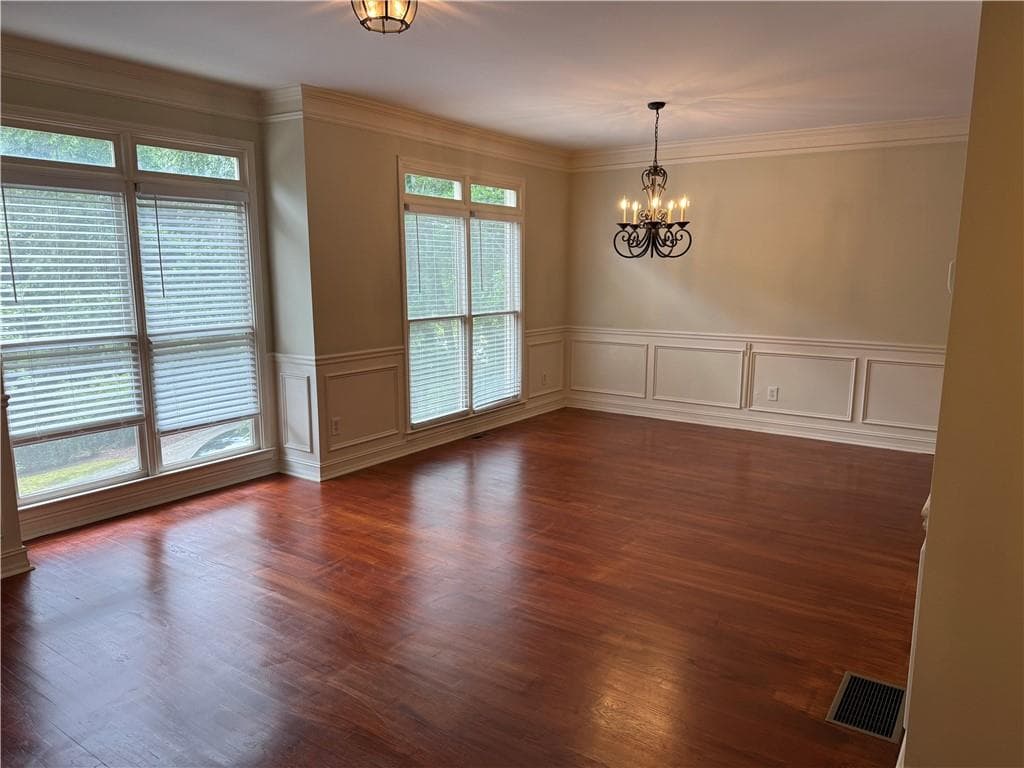 4 bedroom, 4 bathroom, 2,492 sq ft townhouse for rent at 7256 Village Creek Trace, Atlanta, GA 30328 for $3,400 a month — photo 5
