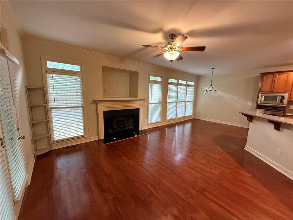 4 bedroom, 4 bathroom, 2,492 sq ft townhouse for rent at 7256 Village Creek Trace, Atlanta, GA 30328 for $3,400 a month — photo 8
