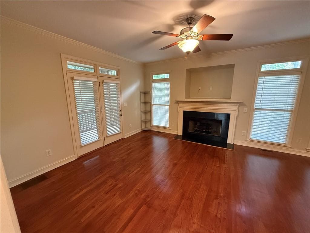 4 bedroom, 4 bathroom, 2,492 sq ft townhouse for rent at 7256 Village Creek Trace, Atlanta, GA 30328 for $3,400 a month — photo 9