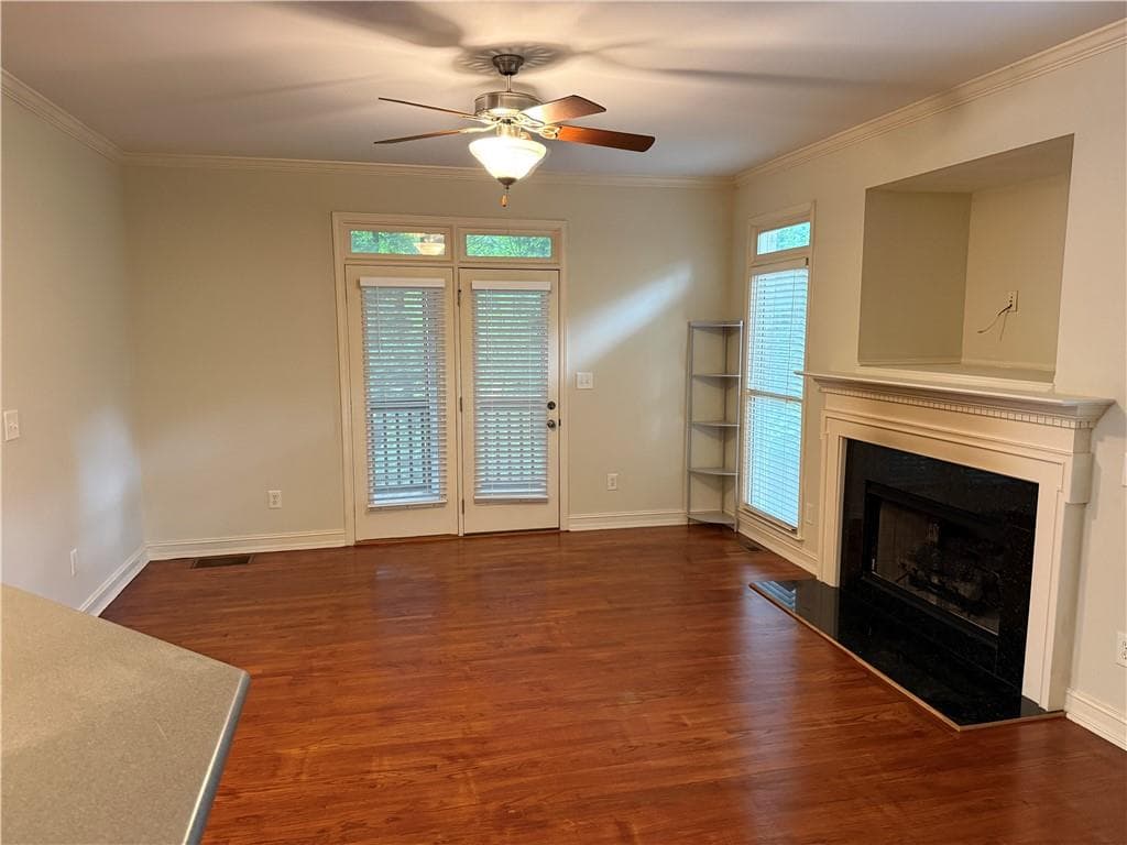 4 bedroom, 4 bathroom, 2,492 sq ft townhouse for rent at 7256 Village Creek Trace, Atlanta, GA 30328 for $3,400 a month — photo 10