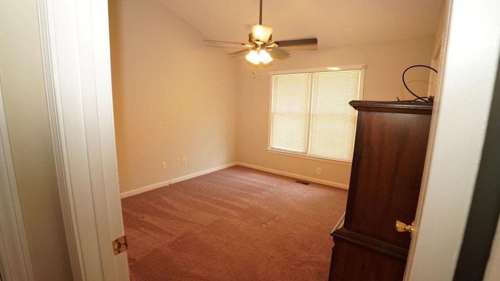 4 bedroom, 3 bathroom, 1,950 sq ft single family residence for sale at 18 Azalea Drive, Cartersville, GA 30121 — photo 8