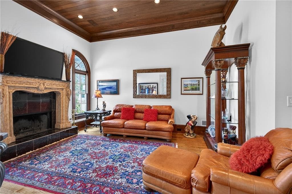 6 bedroom, 6 bathroom, 10,760 sq ft single family residence for sale at 17 Carl Sanders Drive, Acworth, GA 30101 — photo 6