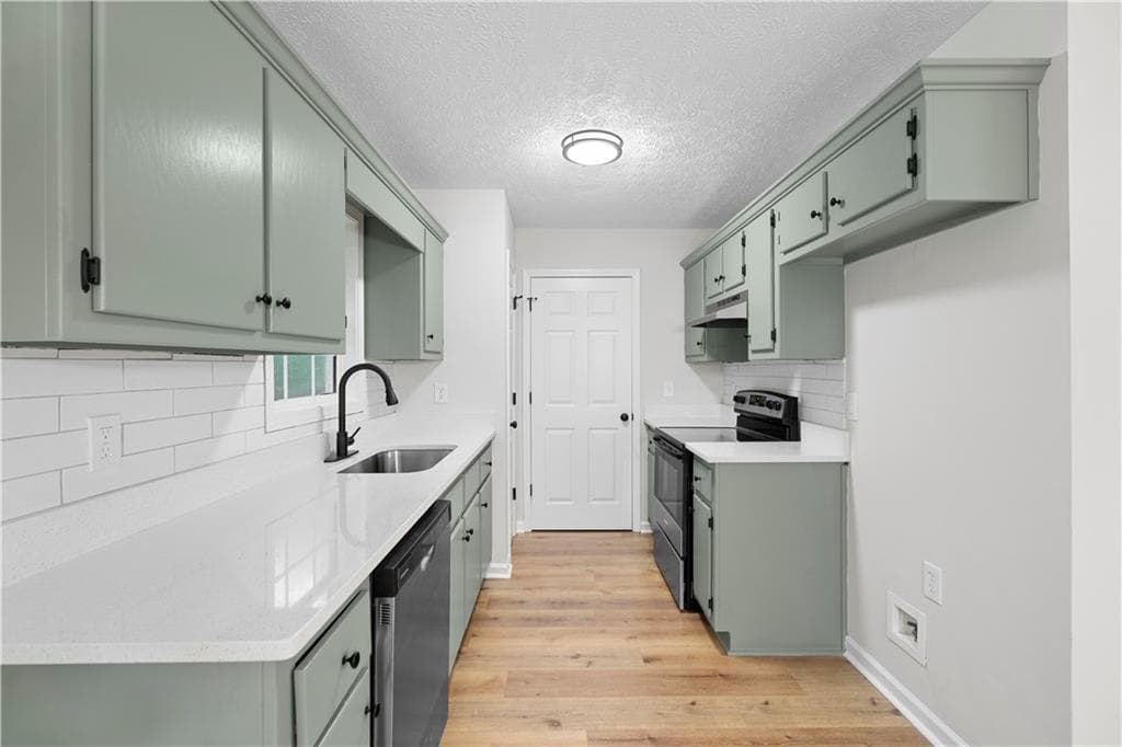 3 bedroom, 2 bathroom, 1,014 sq ft single family residence for sale at 332 Lavista Drive, Calhoun, GA 30701 — photo 8