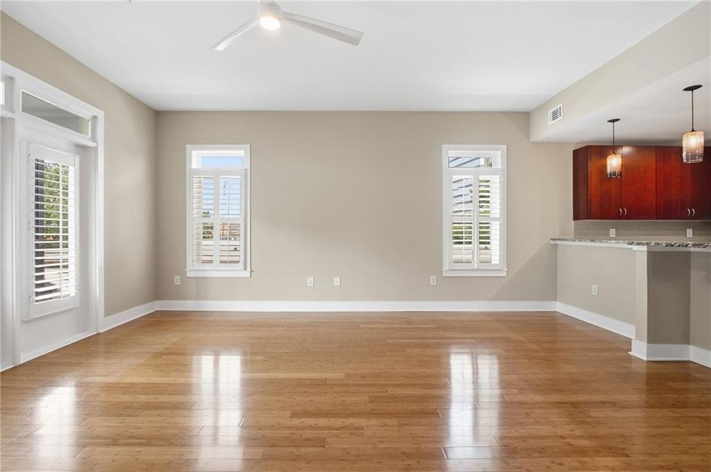 2 bedroom, 2 bathroom, 1,449 sq ft condominium for sale at 3655 Peachtree Road 401, Atlanta, GA 30319 — photo 8