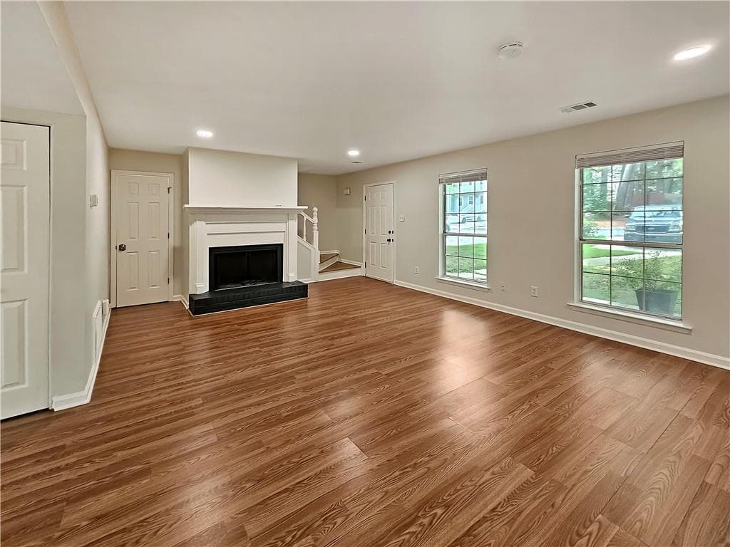 2 bedroom, 3 bathroom, 1,400 sq ft townhouse for rent at 5158 Afton Way, Smyrna, GA 30080 for $2,400 a month — photo 5