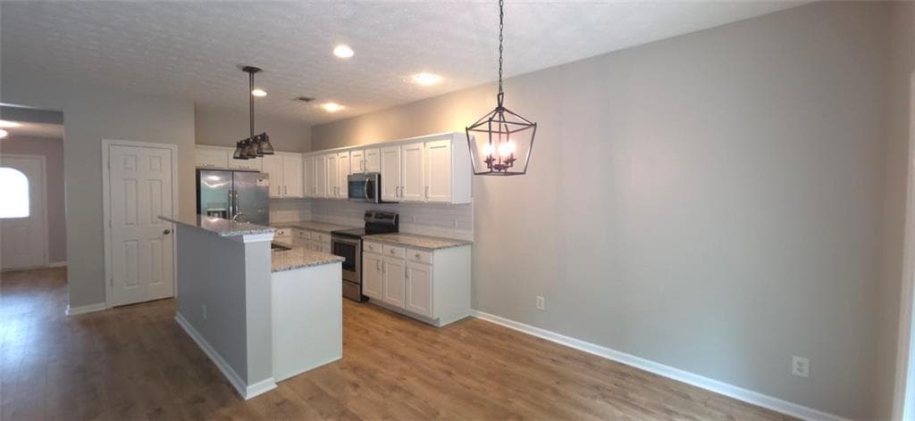 3 bedroom, 3 bathroom, 1,844 sq ft townhouse for rent at 1209 Bronze Oak Way, Cumming, GA 30040 for $2,100 a month — photo 3