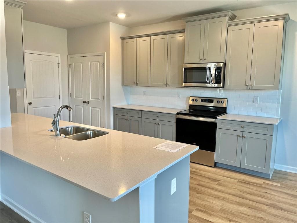 5 bedroom, 3 bathroom, 3,279 sq ft single family residence for rent at 2166 Cadenza Circle, Dacula, GA 30019 for $2,600 a month — photo 7