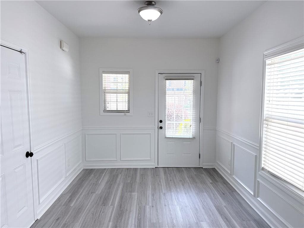 3 bedroom, 3 bathroom, 2,180 sq ft single family residence for sale at 3710 Lakeside Walk Drive, Lilburn, GA 30047 — photo 3
