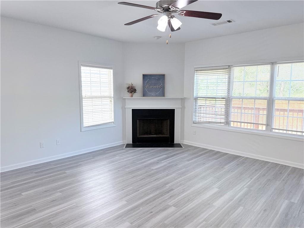 3 bedroom, 3 bathroom, 2,180 sq ft single family residence for sale at 3710 Lakeside Walk Drive, Lilburn, GA 30047 — photo 6