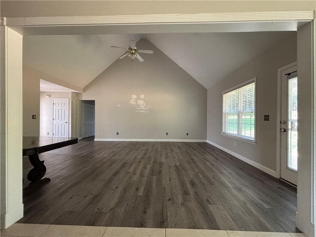 4 bedroom, 2 bathroom, 1,741 sq ft single family residence for sale at 3720 Scotland Lane, Snellville, GA 30039 — photo 4
