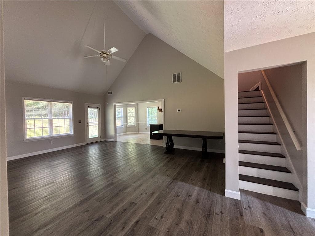 4 bedroom, 2 bathroom, 1,741 sq ft single family residence for sale at 3720 Scotland Lane, Snellville, GA 30039 — photo 10