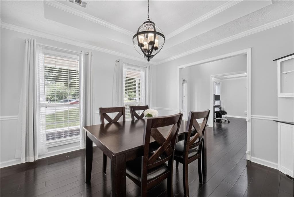 4 bedroom, 3 bathroom, 2,486 sq ft single family residence for sale at 2990 Meadow Gate Way, Loganville, GA 30052 — photo 3