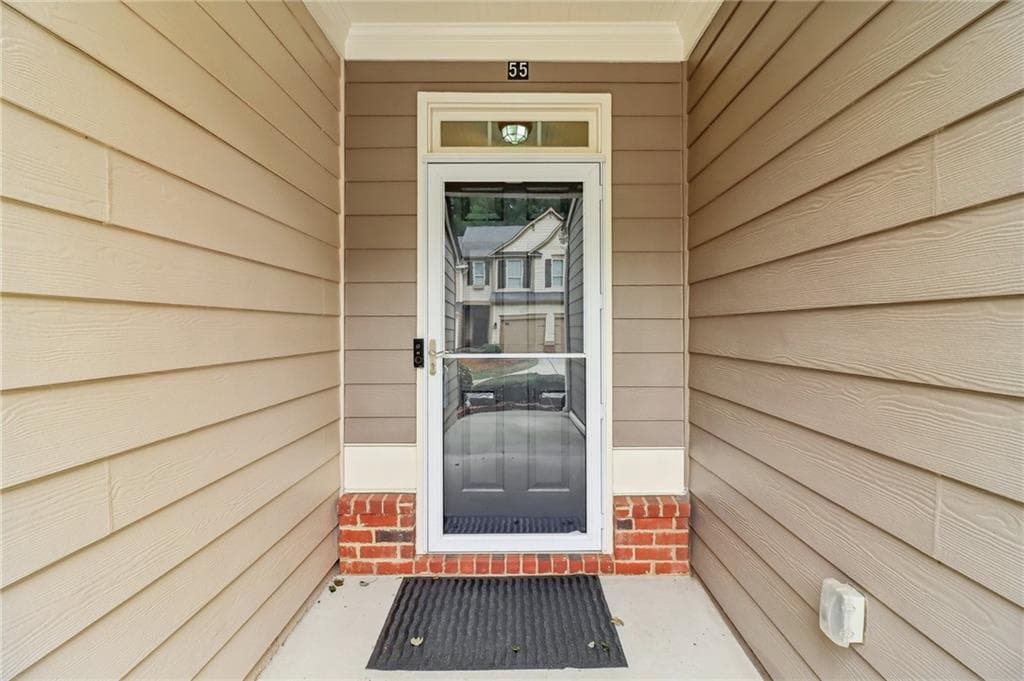 3 bedroom, 3 bathroom, 1,868 sq ft townhouse for sale at 55 Grampian Way, Marietta, GA 30008 — photo 4