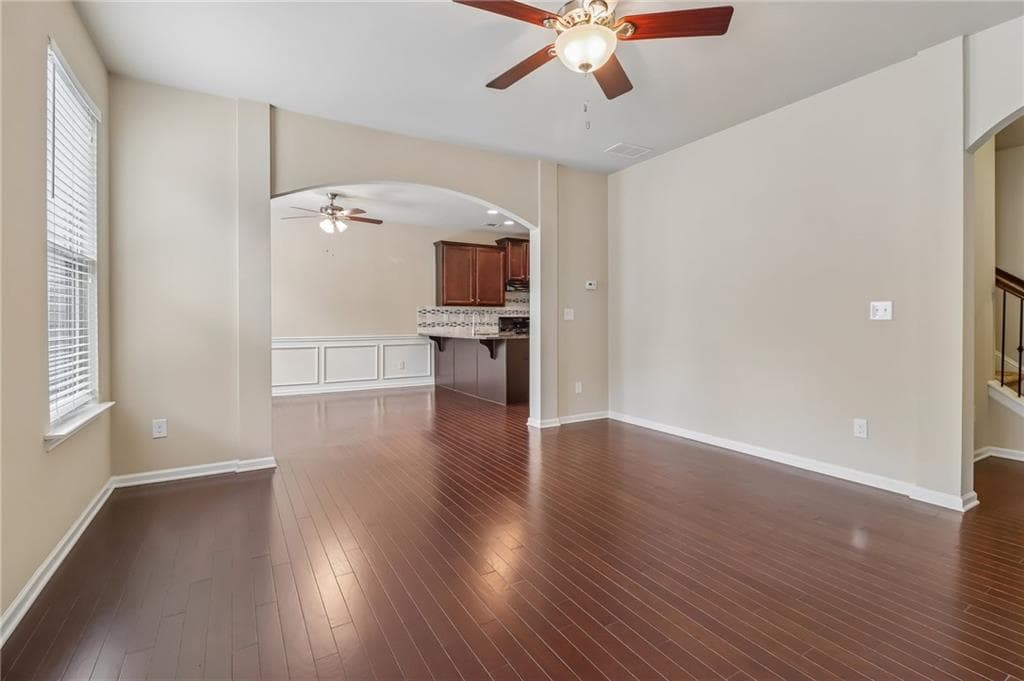 3 bedroom, 3 bathroom, 1,868 sq ft townhouse for sale at 55 Grampian Way, Marietta, GA 30008 — photo 9