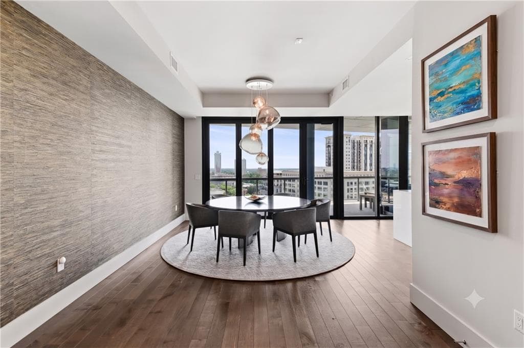 3 bedroom, 4 bathroom, 3,290 sq ft condominium for sale at 3107 Peachtree Road 1001, Atlanta, GA 30305 — photo 8