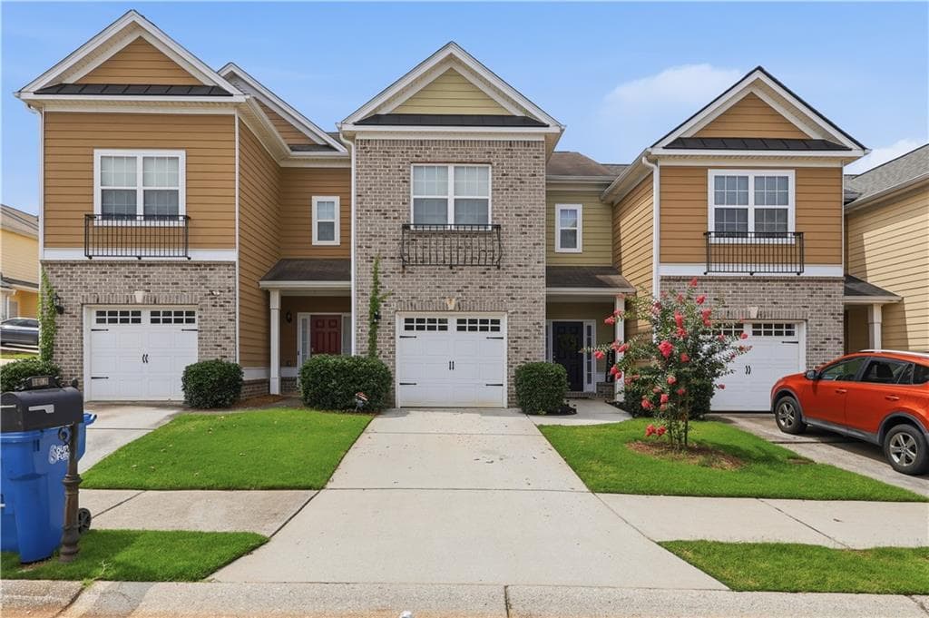 3 bedroom, 3 bathroom, 1,596 sq ft townhouse for sale at 2550 Capella Circle, Atlanta, GA 30331 — photo 1 of 25