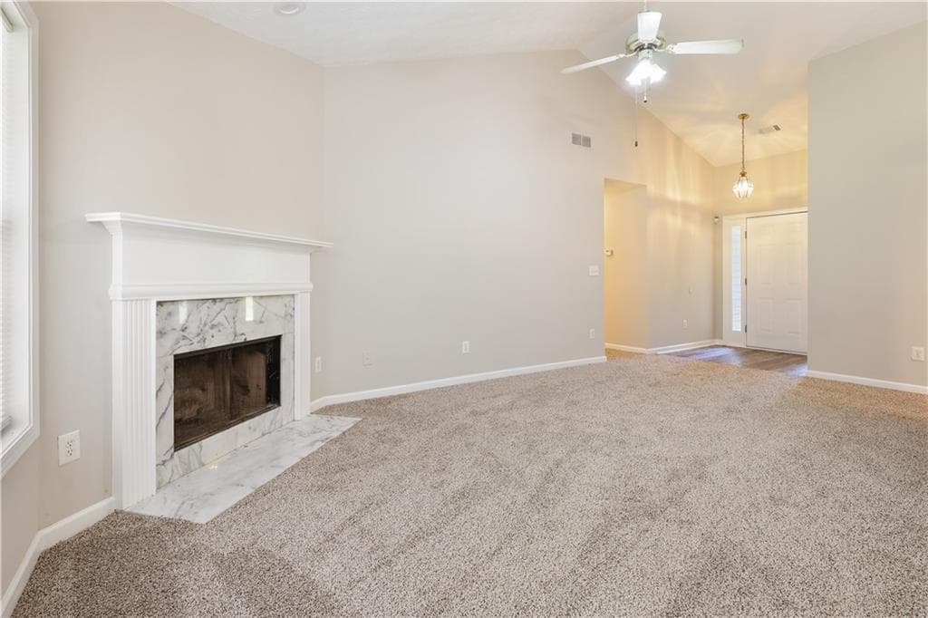 3 bedroom, 2 bathroom, 1,636 sq ft single family residence under contract at 215 Cambridge Way, Covington, GA 30016 — photo 5