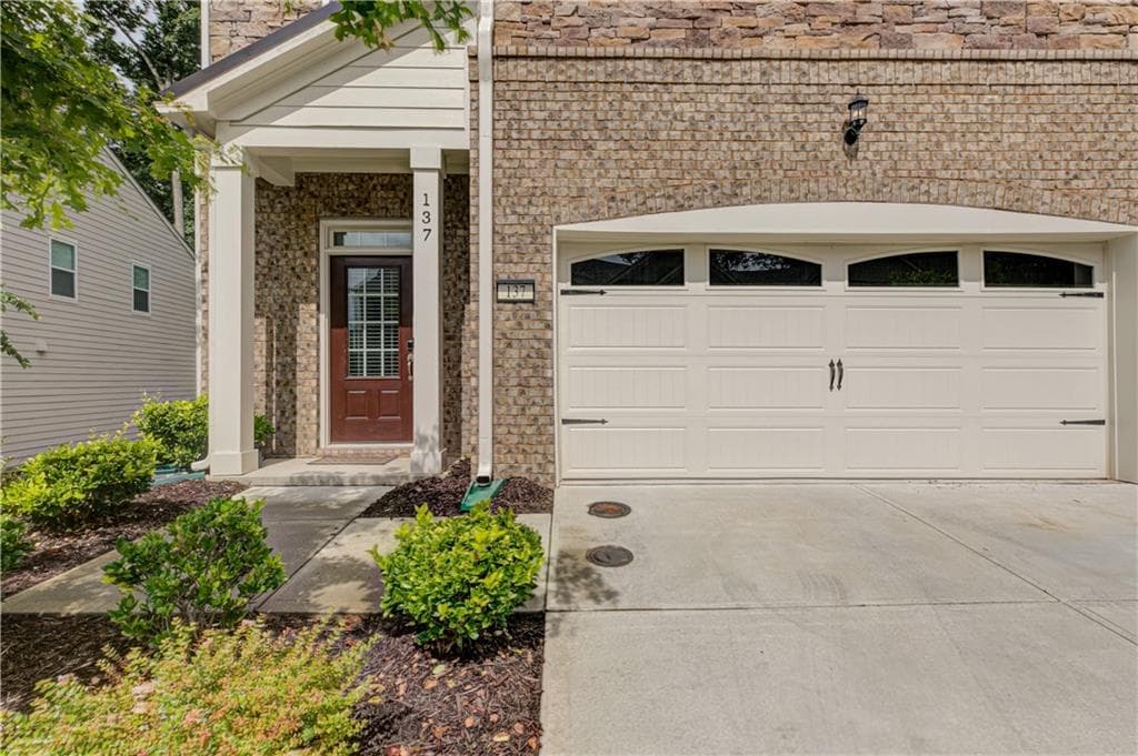 3 bedroom, 4 bathroom, 2,524 sq ft townhouse for sale at 137 Holden Way, Woodstock, GA 30189 — photo 6