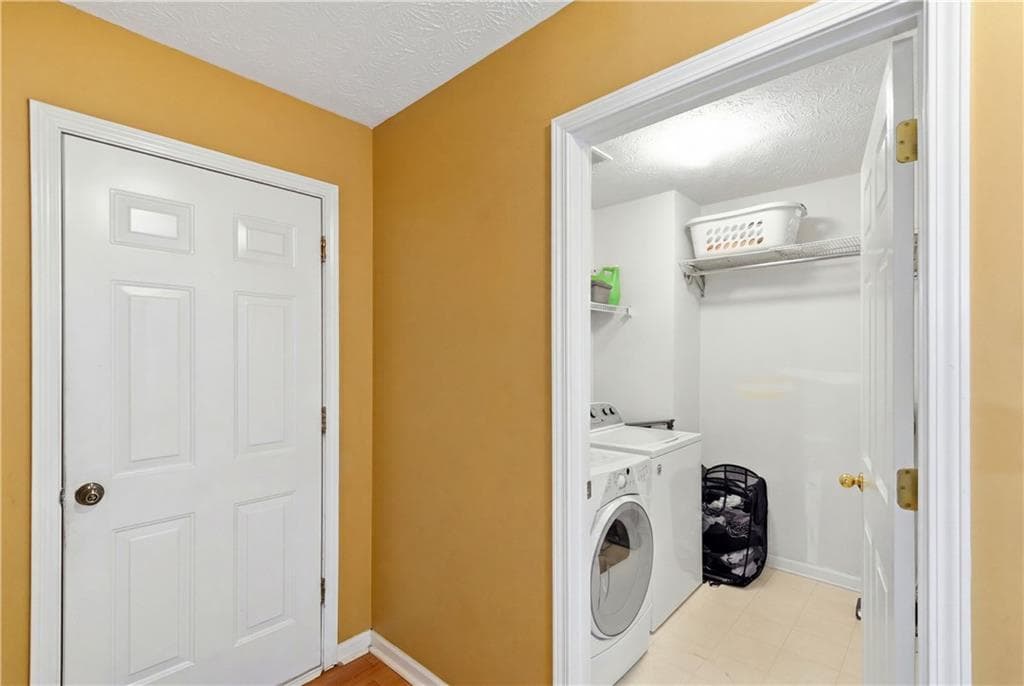 3 bedroom, 2 bathroom, 1,732 sq ft single family residence for sale at 1320 Webb Farm Lane, Loganville, GA 30052 — photo 4