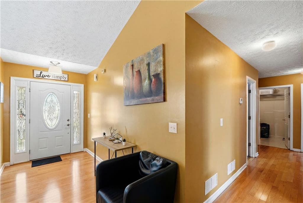 3 bedroom, 2 bathroom, 1,732 sq ft single family residence for sale at 1320 Webb Farm Lane, Loganville, GA 30052 — photo 6
