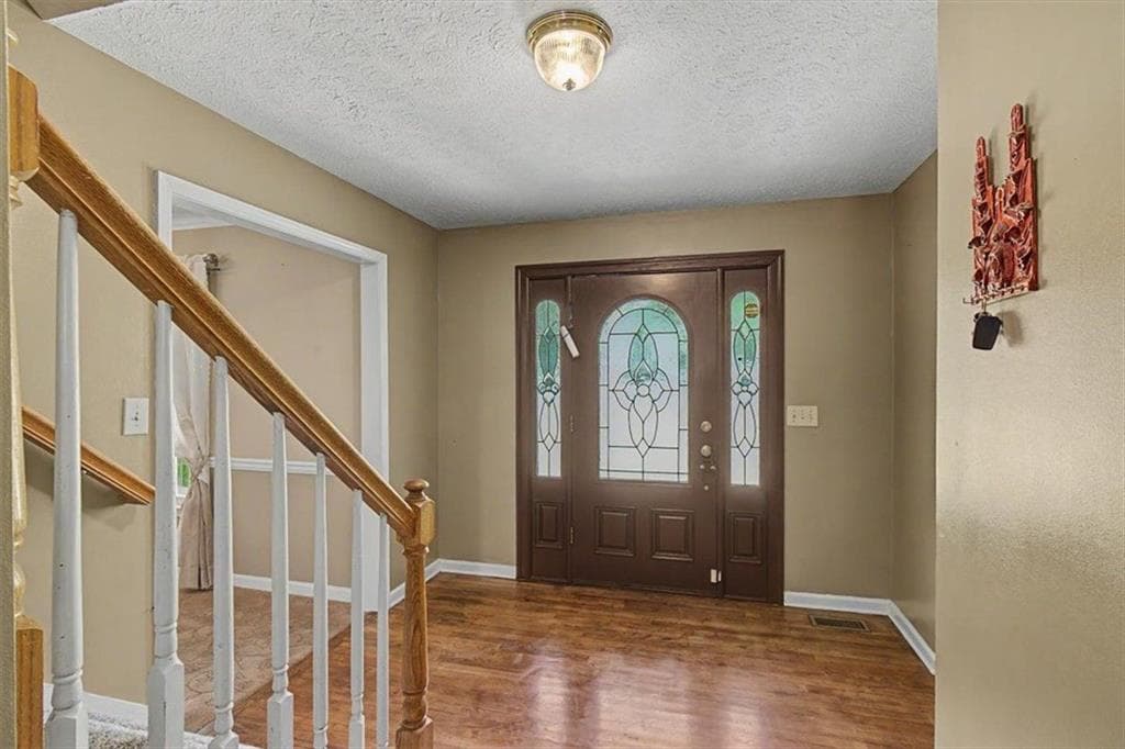 6 bedroom, 6 bathroom, 5,289 sq ft single family residence for sale at 325 Pickett's Crossing, Acworth, GA 30101 — photo 4
